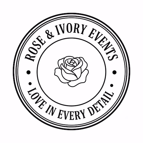 上部に「[ROSE & IVORY EVENTS]」、下部に「[LOVE IN EVERY DETAIL]」を配置した円形のエレガントなスタンプを作成してください。\n中央：[ミニマルなバラの花のアイコン]。\n[コントラストのために繊細なスクリプト体を混ぜたエレガントなセリフ体を使用してください]。\n枠線：[装飾用の点を持つ二重円形枠]。\n背景：[完全な白]。